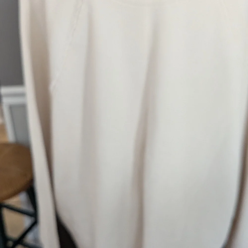 Aerie Women's Large Beige/Cream Sweatshirt - Picture 2 of 4